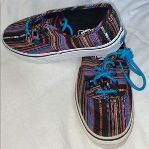 VANS - Black Guate Stripe (Women’s 5.5/Men’s 4.0)